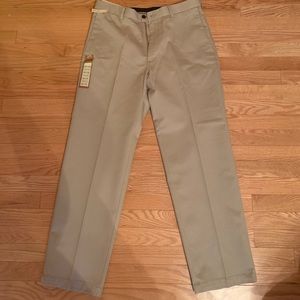 BRAND NEW WITH TAGS MENS KHAKIS